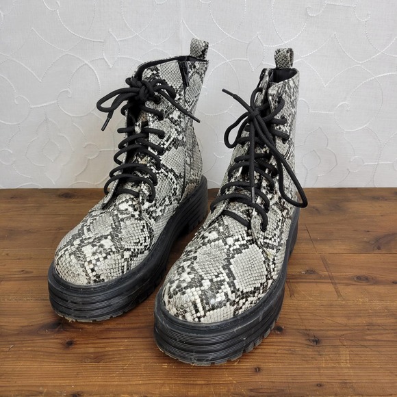 Mia‎ Cortez Military Combat Boots Size 6.5 Zip Side - Picture 4 of 10